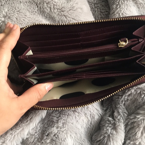 Kate Spade Cedar Street Lacey zip around Wallet - Picture 6 of 7
